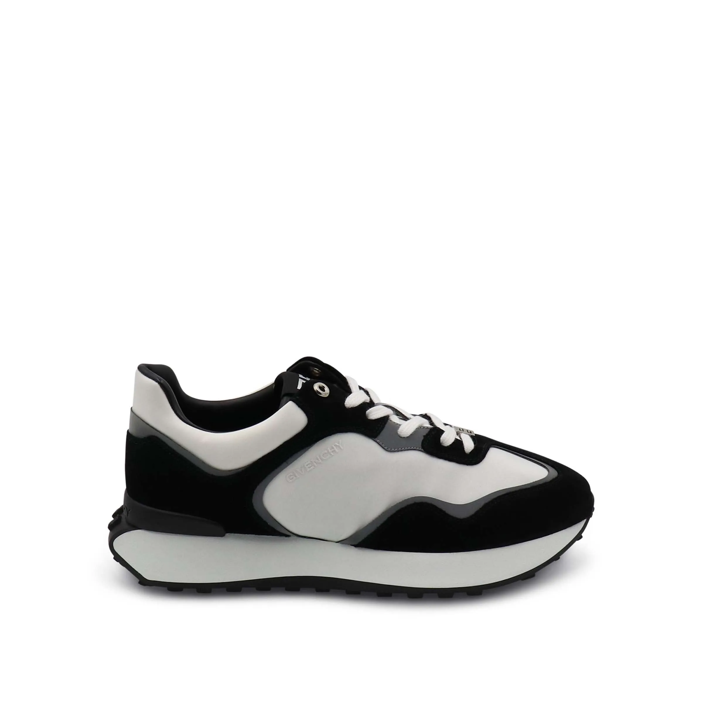 GIV Runner Sneakers in Black/Grey