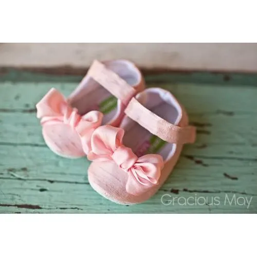 Gracious May Silk Bow Shoe in Pink