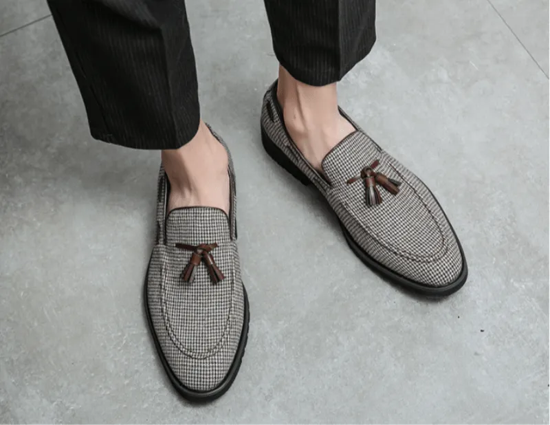 Men’s Brown Plaid Tassel Loafers – Breathable Canvas Fashion Business Casual Shoes