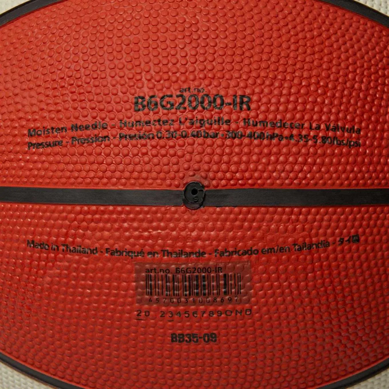 Molten Basketball Ireland Outdoor Basketball - Size 6