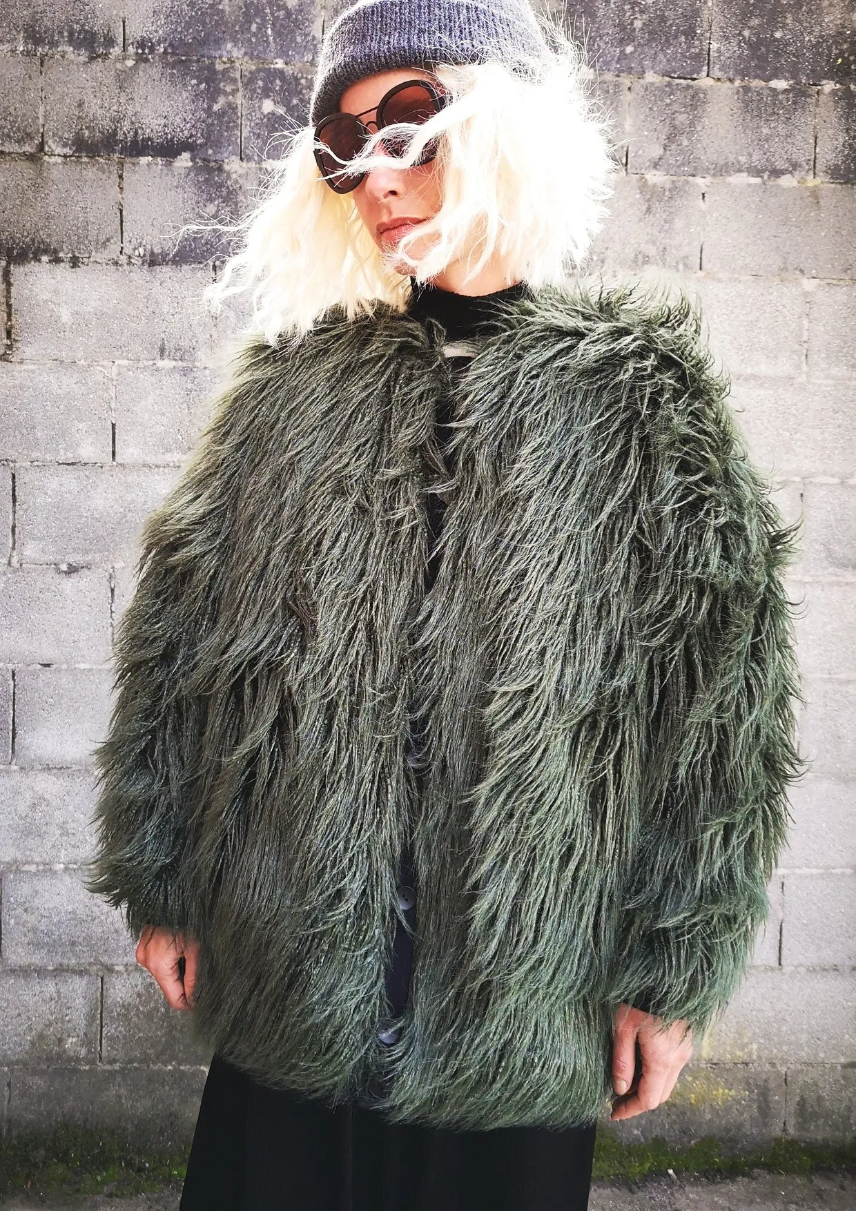 PILOT JACKET - FAUX FUR SHAGGY dark green / FUR LINING black