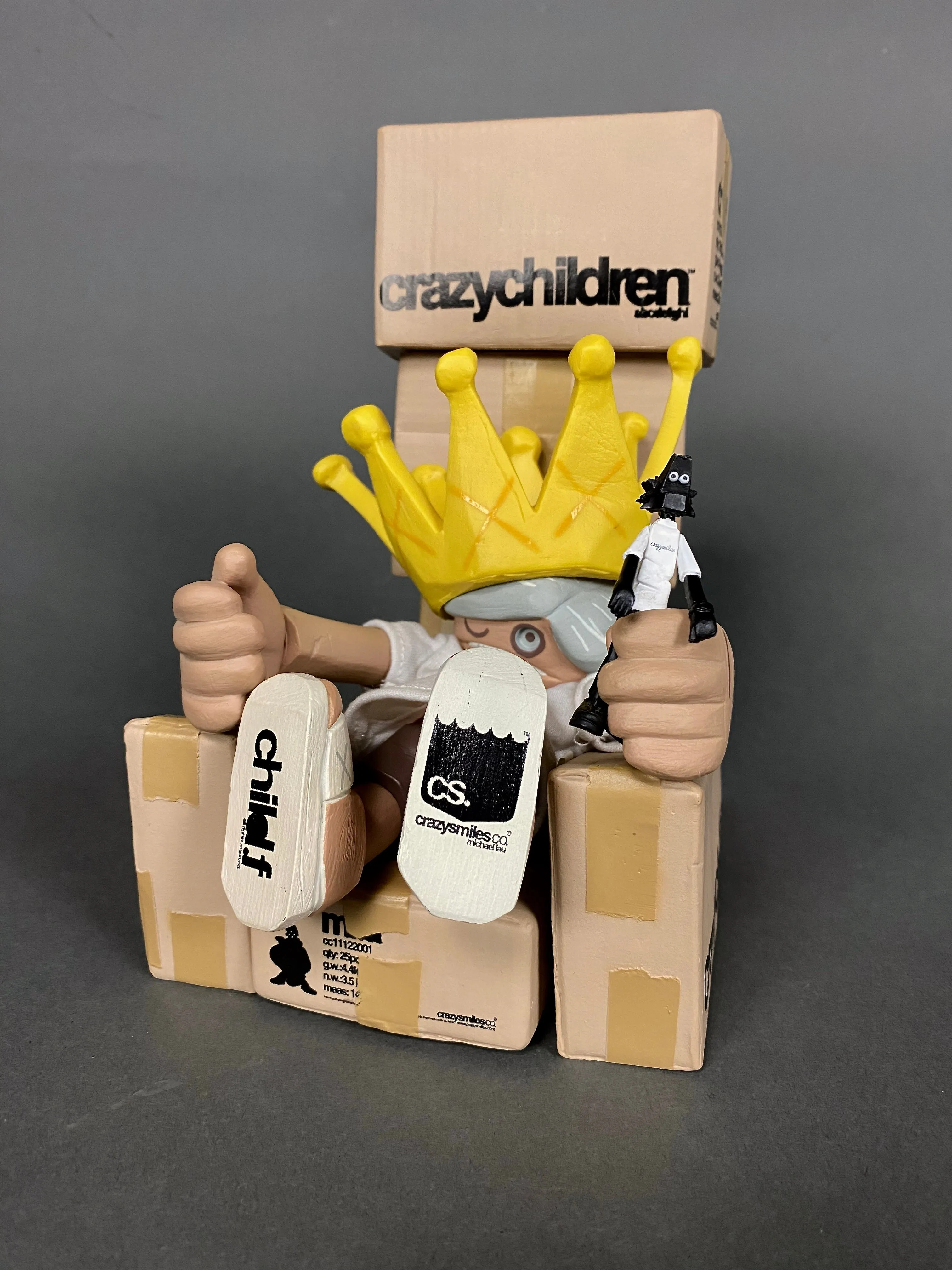 Rare 2002 Designer Toy King by Michael Lau