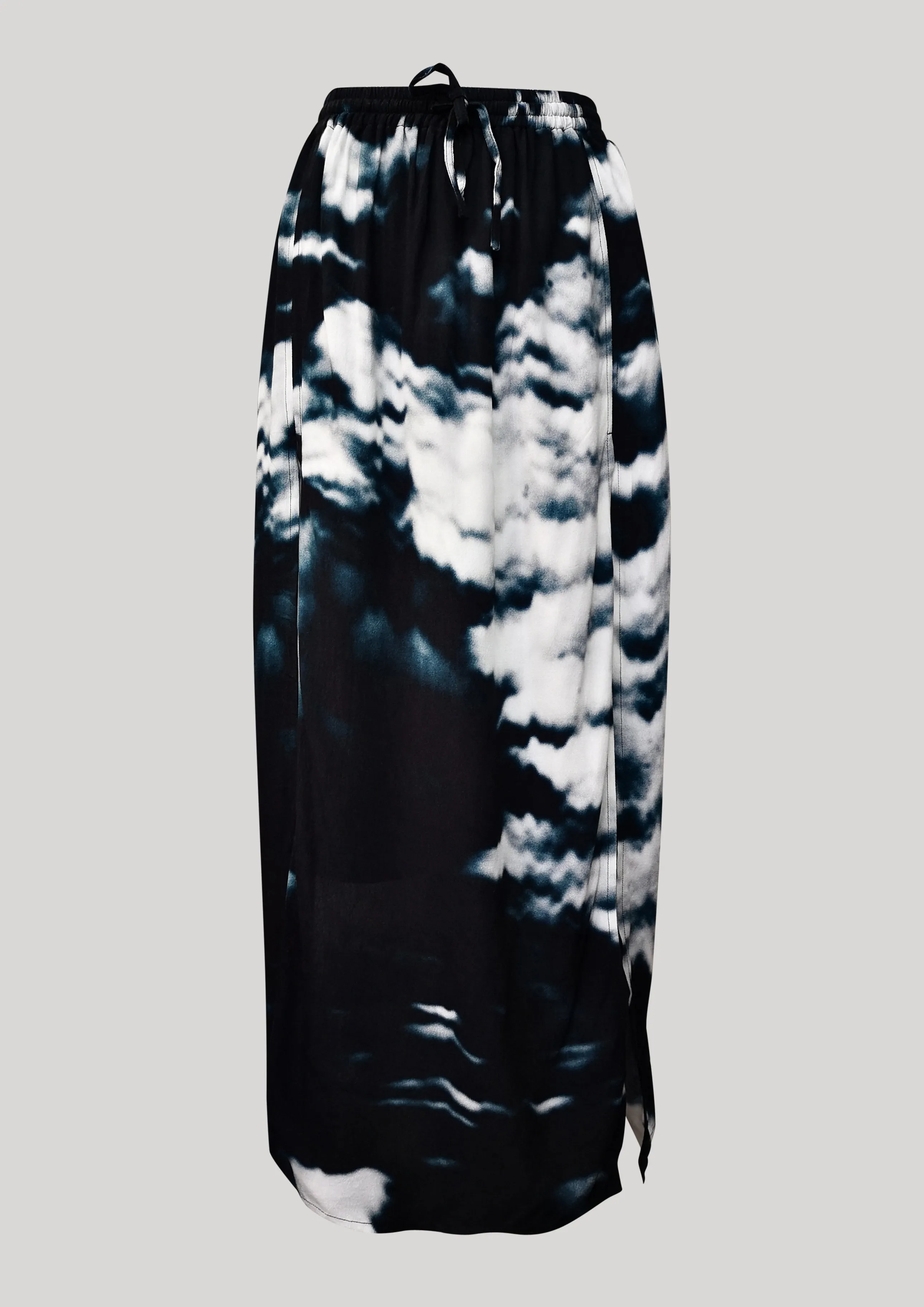 SKIRT LONG - SIDE SLOTS - VISCOSE print cloud black / white