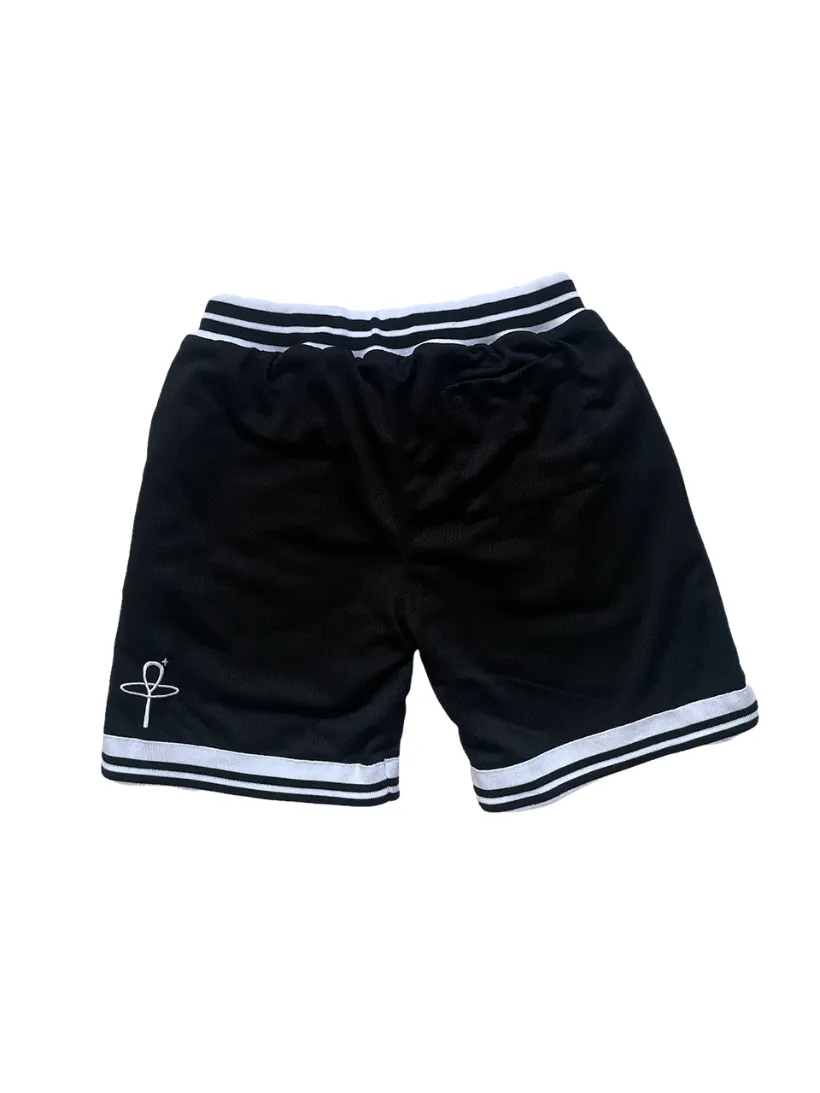 UNREAL Team shorts black