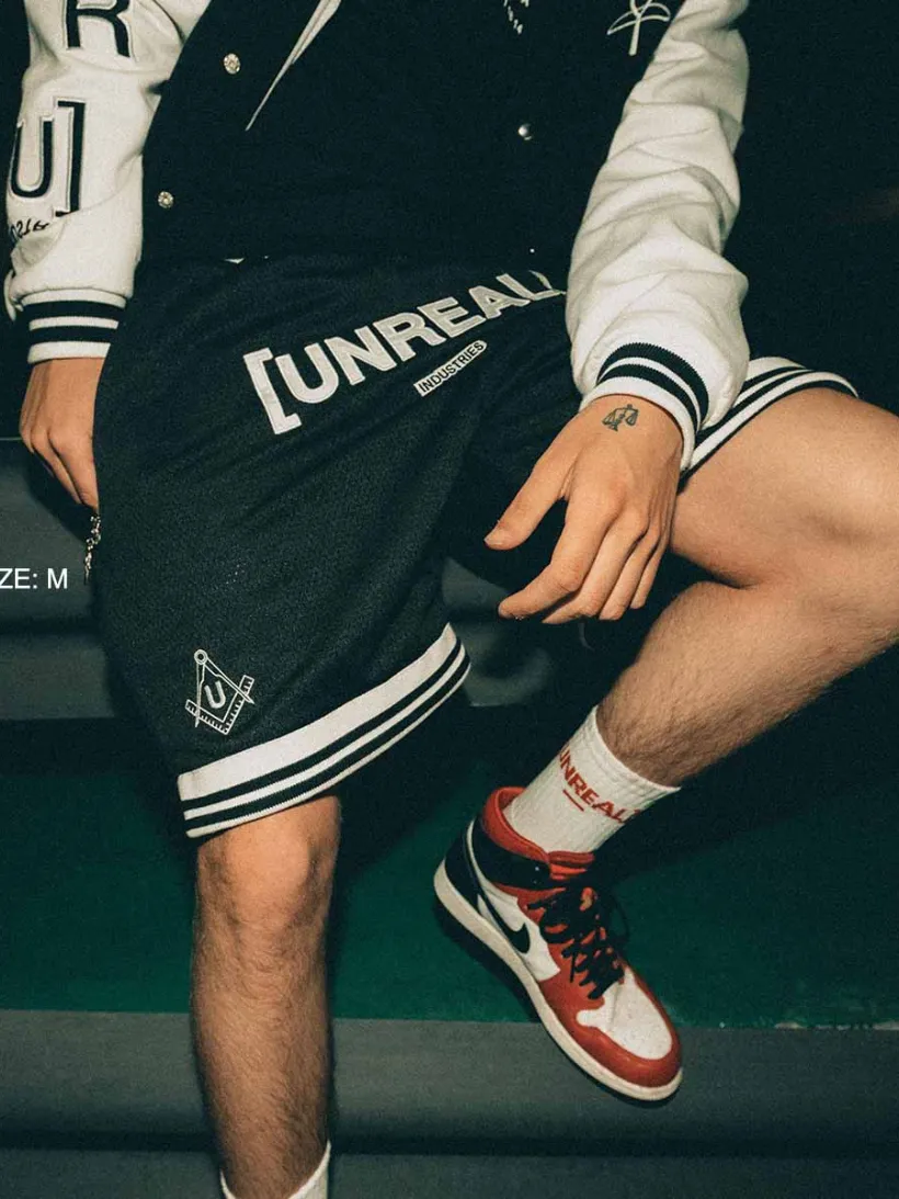 UNREAL Team shorts black