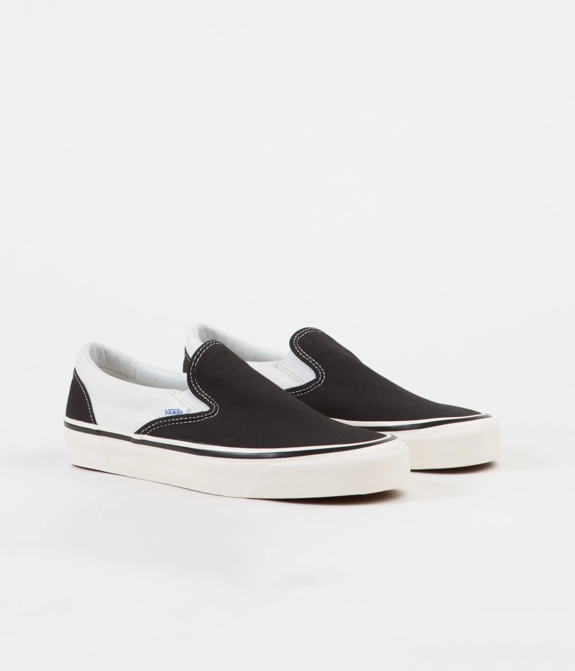 Vans Classic Slip-On 98 DX Anaheim Factory Shoes - Black / White