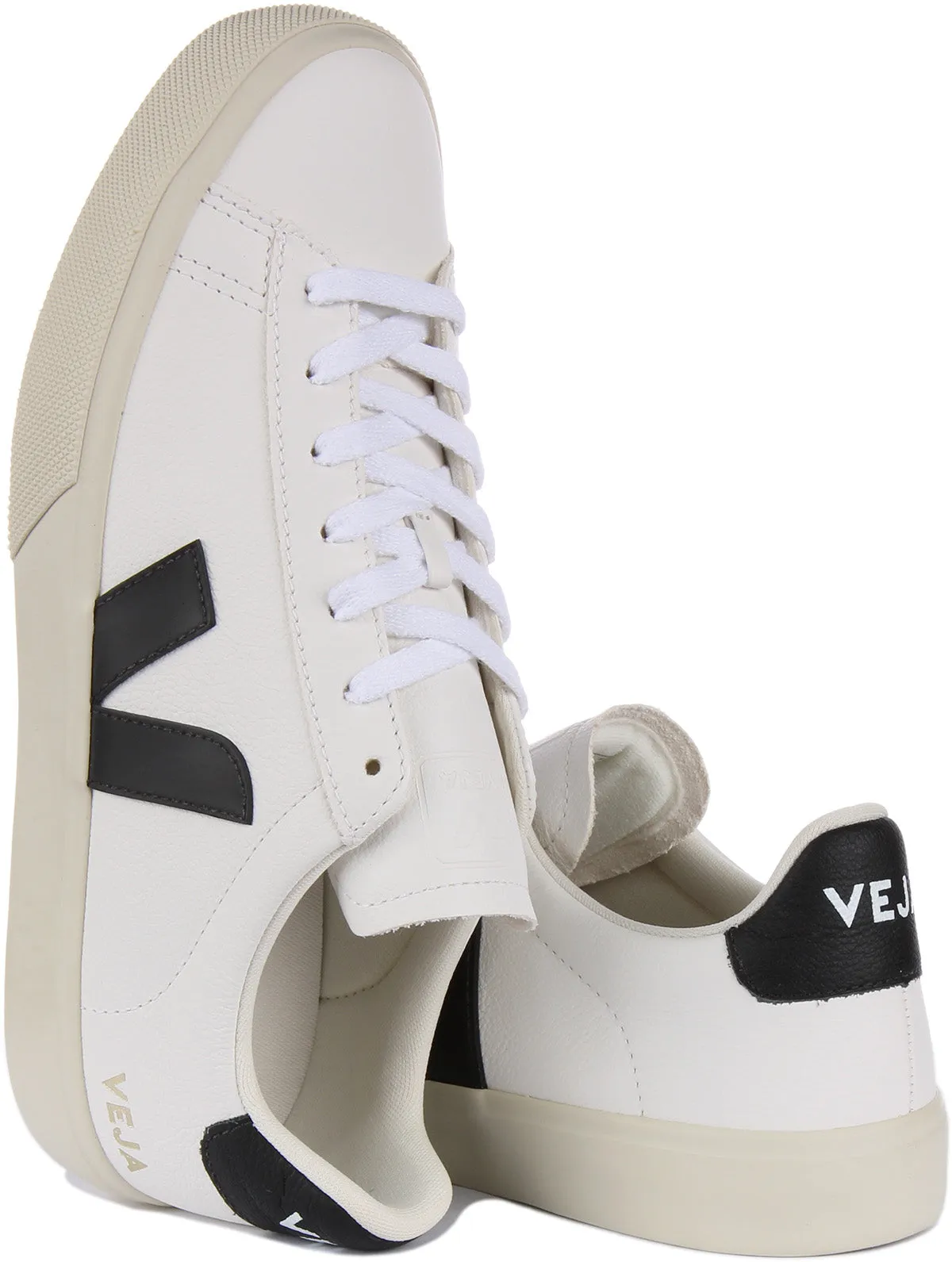 Veja Campo Chromefree In White Black For Women